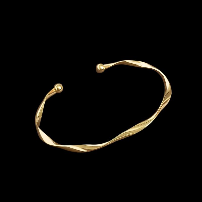 Classic Premium Retro Twisted Gold Color Metal Bracelet Women New Trend Girls Unusual Jewelry