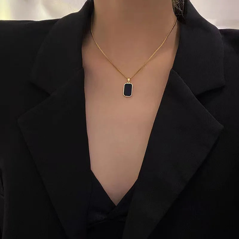 Women Neck Chain Black Exquisite Minimalist Square Pendant Choker Geometric Necklace Collar Chain Female Jewelry Party Gifts